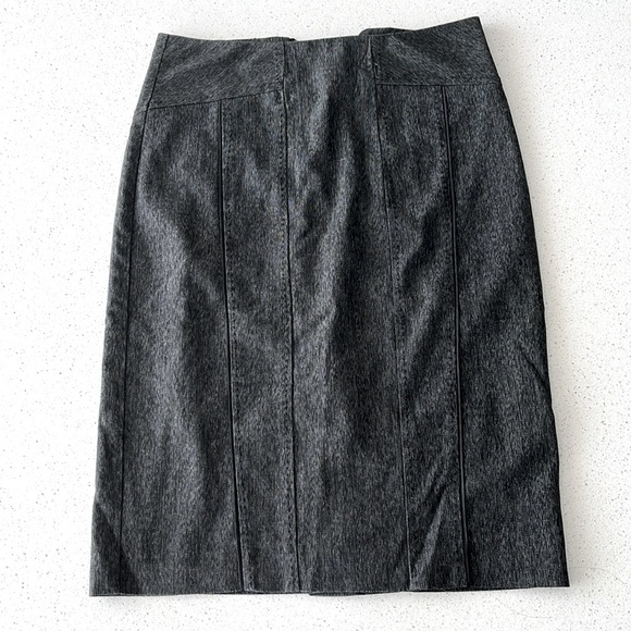 Le Chateau Pencil Skirt - Picture 1 of 4